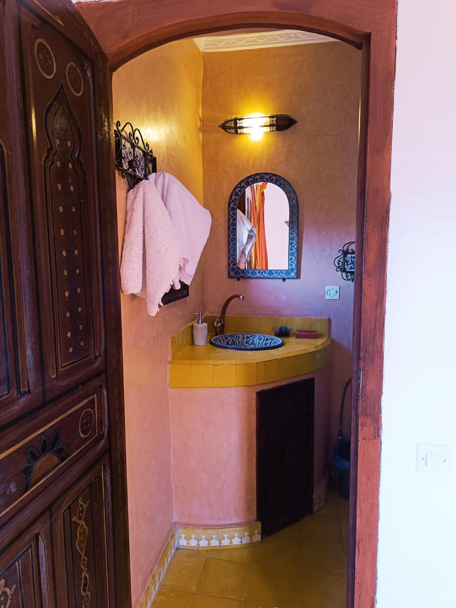 Auberge Casa Linda เชฟชาอูน ภายนอก รูปภาพ